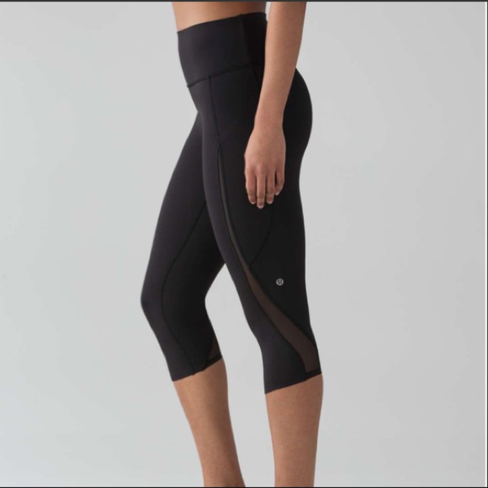 Lululemon Pace Perfect Crop Size 4
